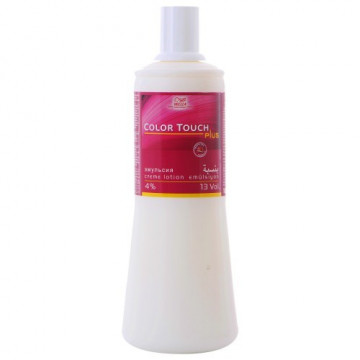 Купити - Wella Color Touch Plus - Крем-проявник 4%