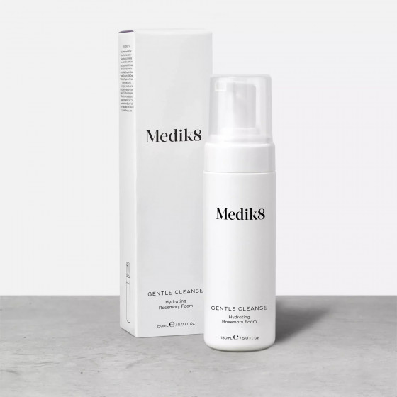 Medik8 Gentle Cleanse Hydrating Rosemary Foam - Зволожуюча очищуюча пінка для всіх типів шкіри - 2