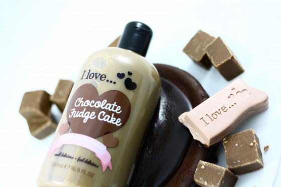 I Love Chocolate Fudge Cake Bath & Shower Creme - Крем для ванни і душу "Шоколадне тістечко" - 1