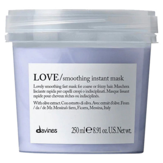 Davines Essential Haircare Love Smoothing Instant Mask - Маска для миттєвого розгладження та надання м'якості неслухняним і хвилястим волоссям