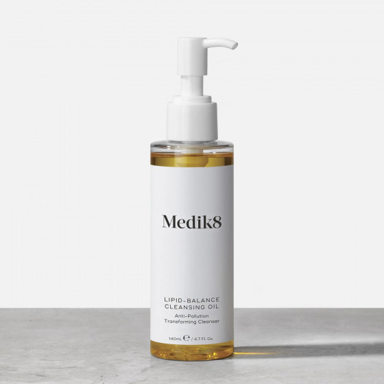 Medik8 Lipid-Balance Cleansing Oil - Очищуюча олія для обличчя - 6