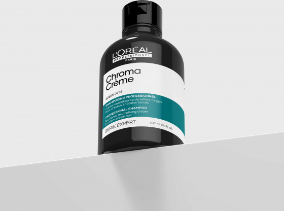 L'Oreal Professionnel Serie Expert Chroma Creme Green Dyes Professional Shampoo - Шампунь для нейтралізації червоних відтінків темно-коричневого волосся - 2