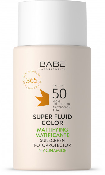 Babe Laboratorios Sun Protection Super Fluid Color SPF50 - Сонцезахисний супер флюїд з тонуючим і матуючим ефектом для жирної шкіри