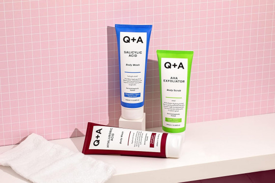 Q+A AHA Exfoliator Body Scrub - Скраб для тіла з AHA-кислотами - 6