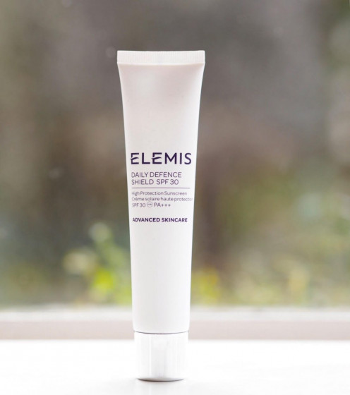 Elemis Advanced Skincare Daily Defence Shield SPF30 - Щоденний захисний крем для обличчя - 1