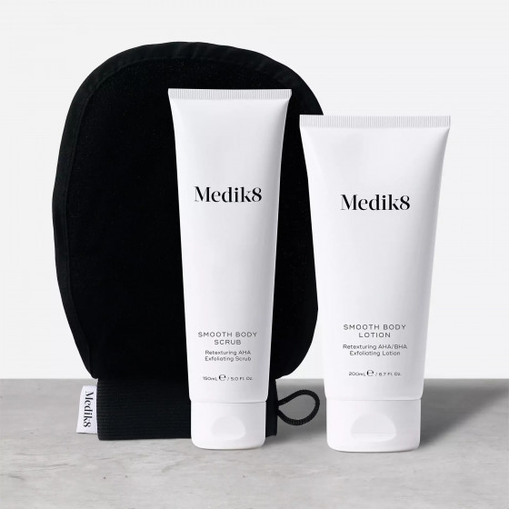 Medik8 Smooth Body Exfoliating Kit - Набір для тіла з АНА-кислотами, для сухої шкіри та гіперкератозу - 1