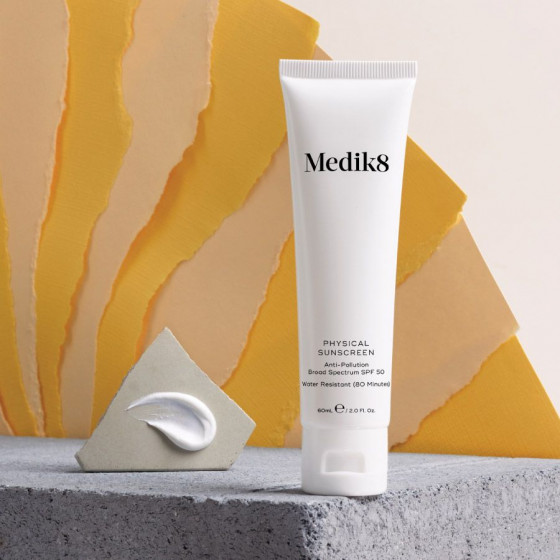 Medik8 Physical Sunscreen SPF50 - Сонцезахисний крем для обличчя з фізичним фільтром - 2