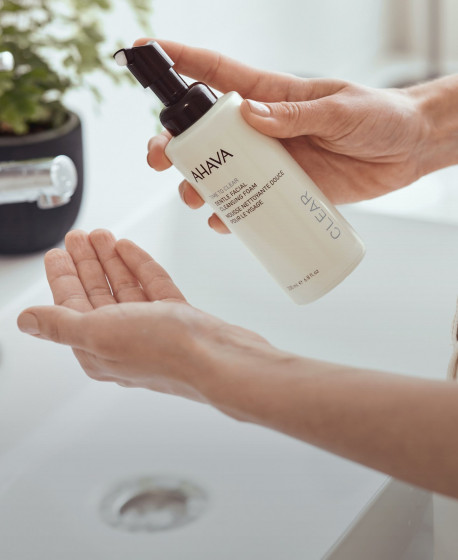 Ahava Time to Clear Gentle Facial Cleansing Foam - Ніжна очищуюча пінка для обличчя - 1