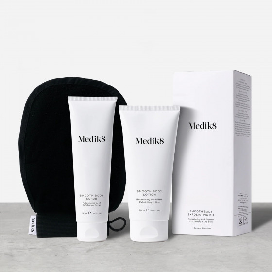 Medik8 Smooth Body Exfoliating Kit - Набір для тіла з АНА-кислотами, для сухої шкіри та гіперкератозу - 3