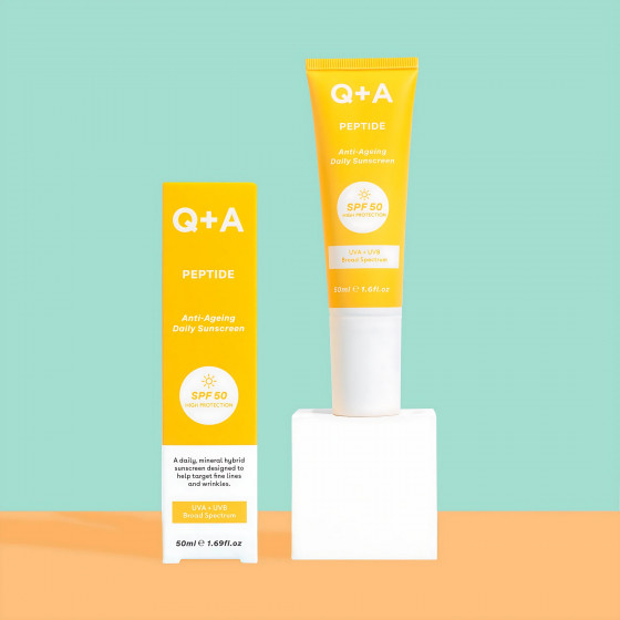 Q+A Peptide Anti-Ageing Daily Sunscreen SPF50 - Антивіковий сонцезахисний крем для обличчя - 3