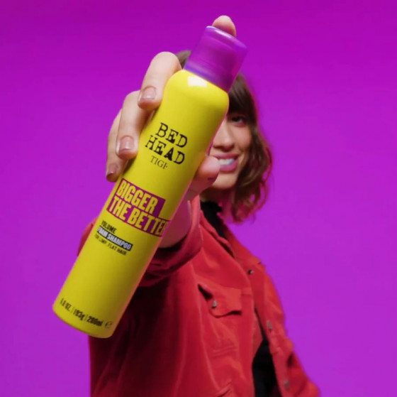 Tigi Bed Head Bigger The Better Volume Foam Shampoo - Шампунь-піна для об'єму волосся - 1