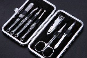 Манікюрний інструмент: зберігання і догляд