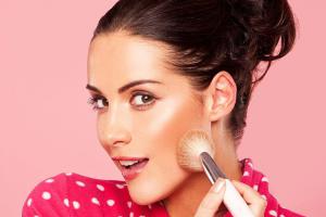 Використання непотрібної косметики: побутові лайфхаки