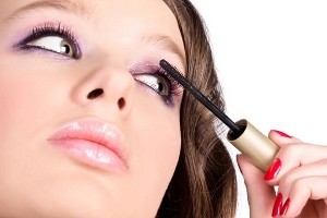 Історія появи туші для вій