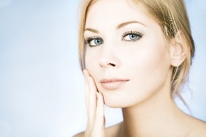 Обов'язкові компоненти хорошого антивікового крему для обличчя