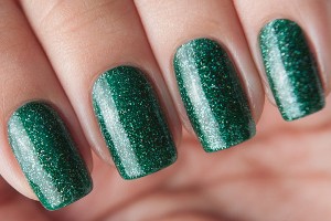 Секрет створення лаку для нігтів будь-якого відтінку