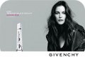 Аромат Very Irresistible Electric Rose - рок-н-рольний парфумерний шедевр від Будинку Givenchy (Живанши)