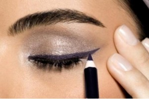 Можливості олівців для очей