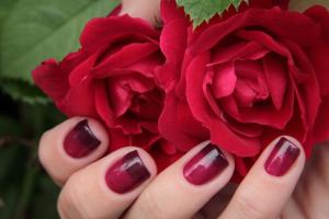 Манікюр з ефектом Ombre (Омбр)