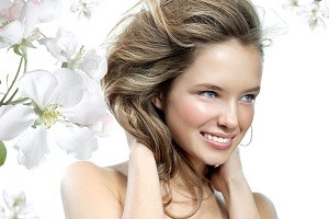 Святковий макіяж на 8 березня