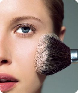 Приготування шкіри перед нанесенням пудри: чим підготувати обличчя перед макіяжем